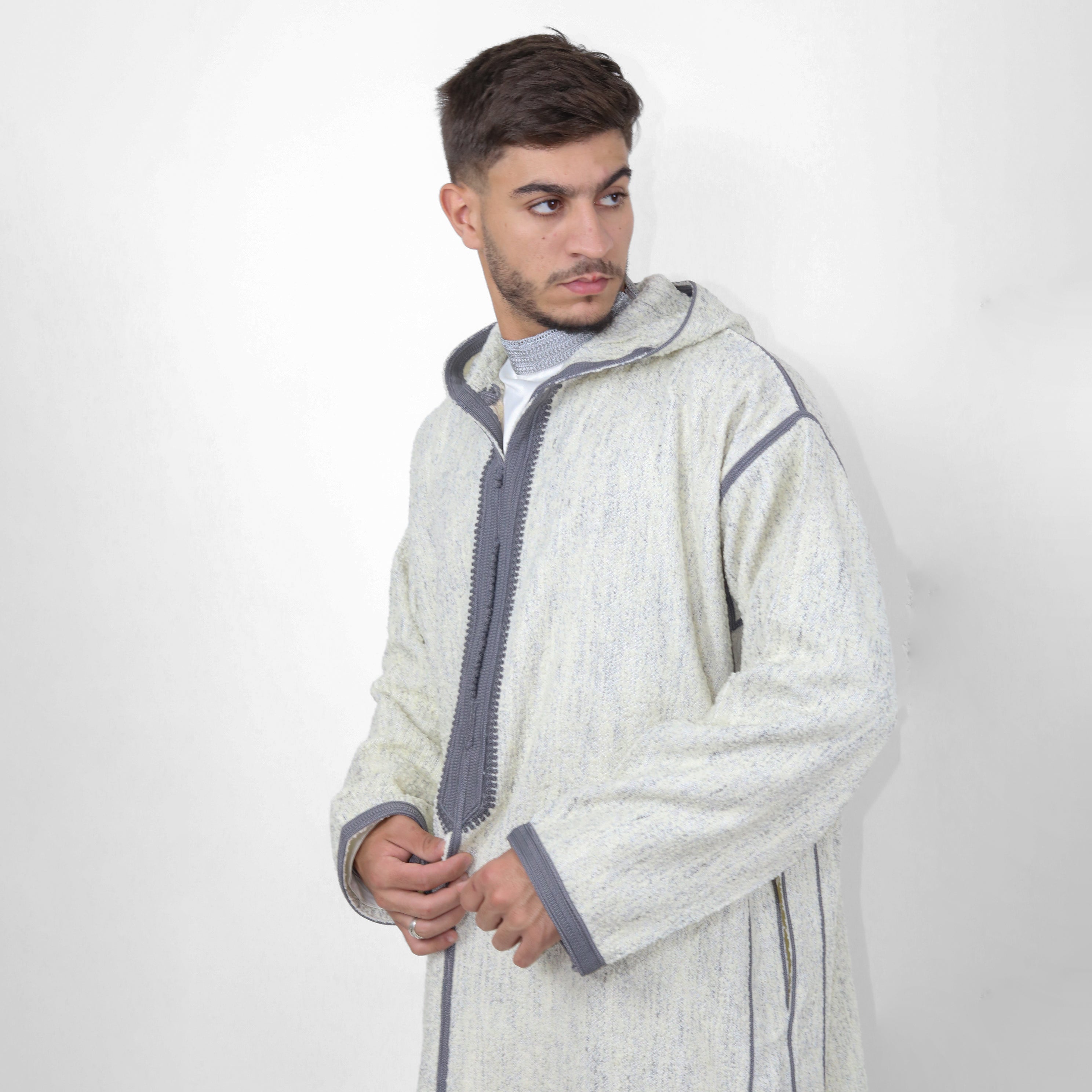 Sahara Serenity Trendy Embroidered Long sleeve Hooded Thobe