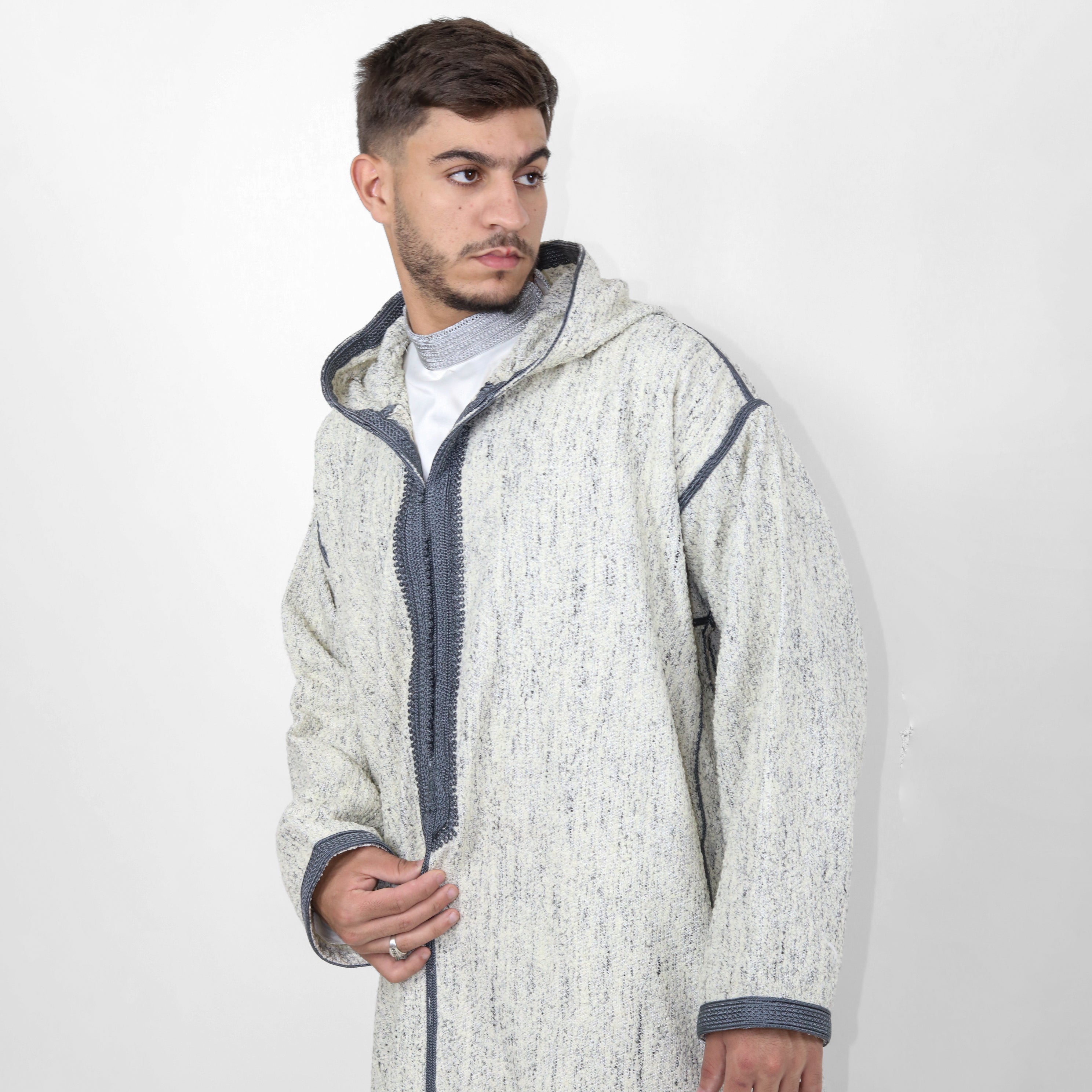 Sahara Serenity Trendy Embroidered Long sleeve Hooded Thobe