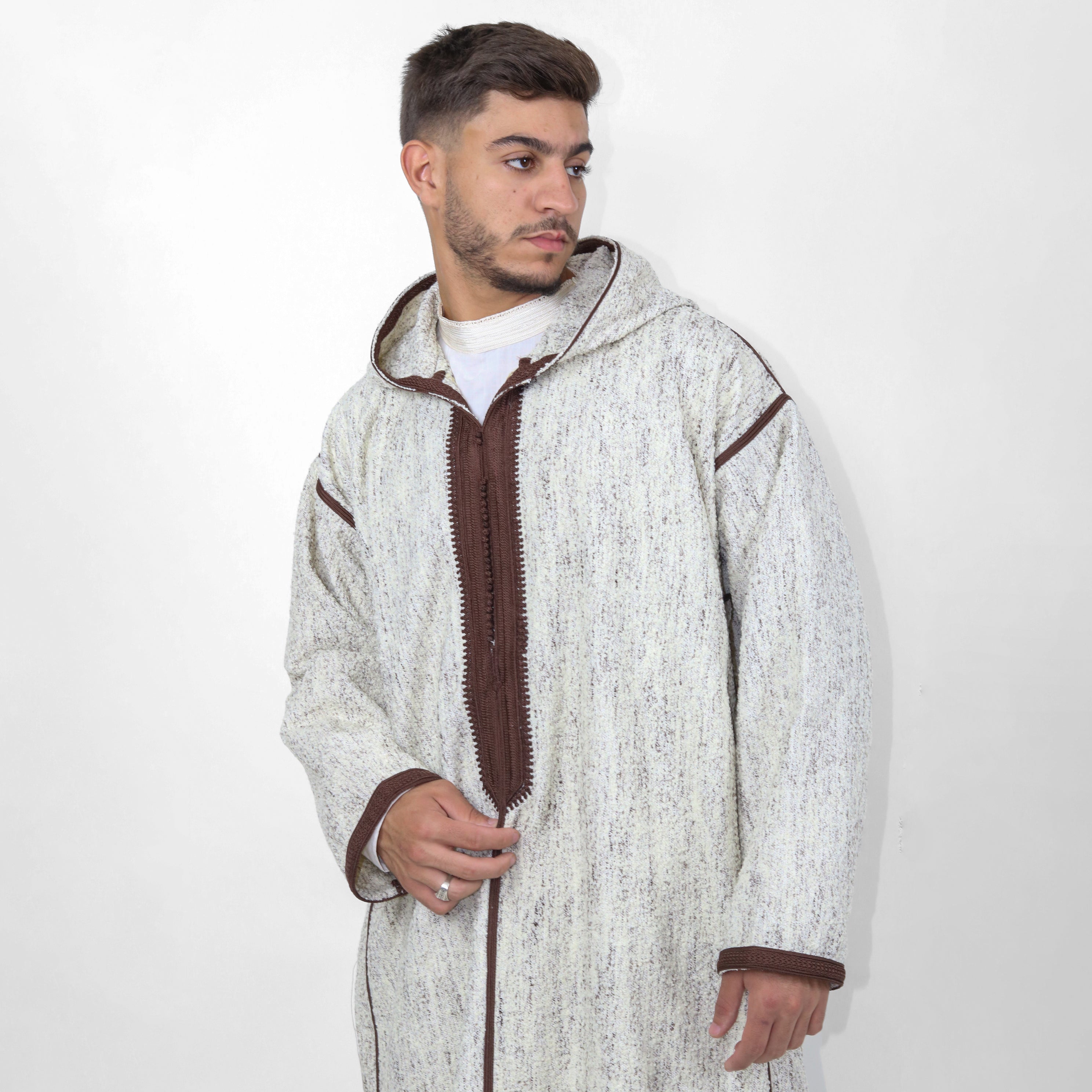 Sahara Serenity Trendy Embroidered Long sleeve Hooded Thobe