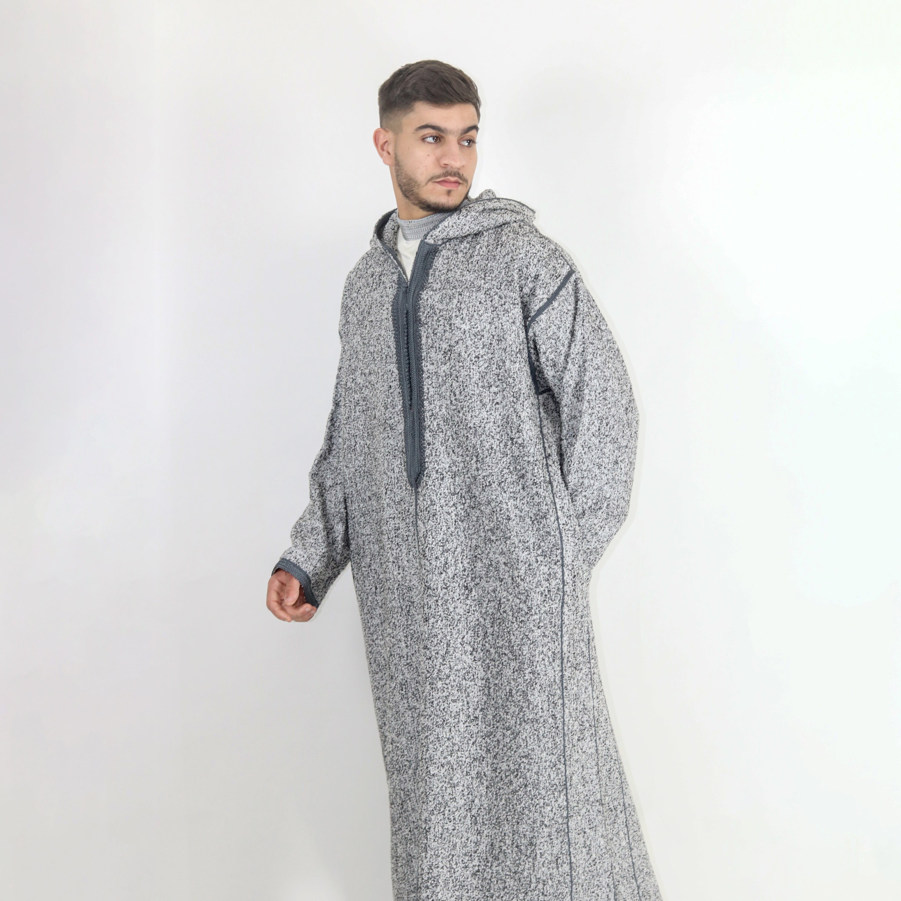 Sahara Serenity Trendy Embroidered Long sleeve Hooded Thobe