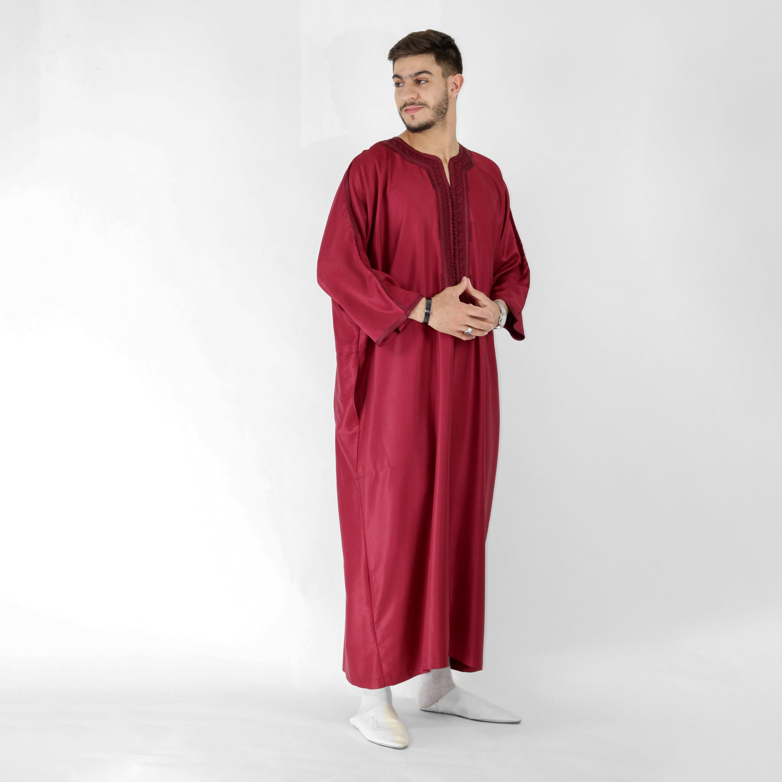 Luxe Thread Embroidery Detailing 3 Quarter Sleeve Thobes