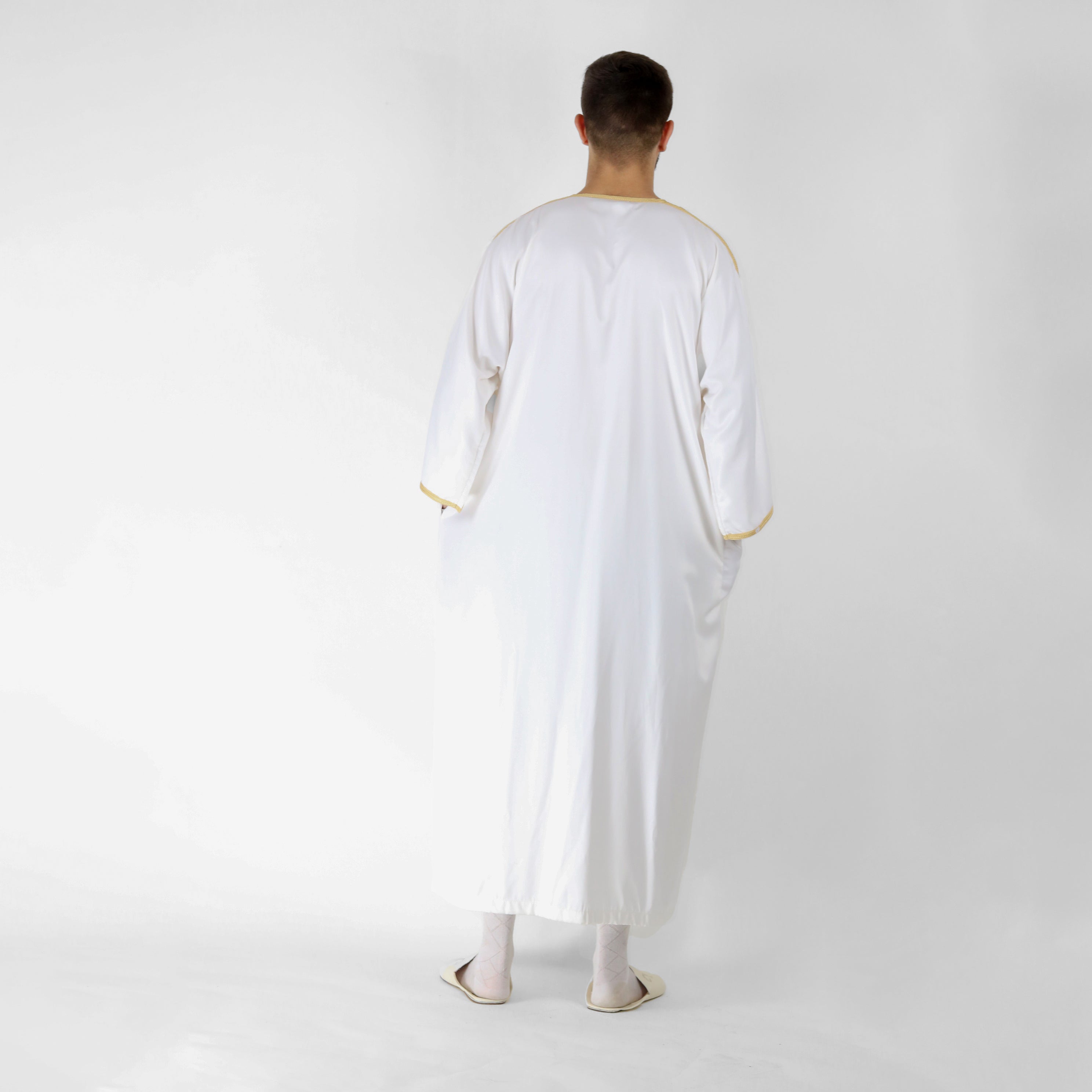 Luxe Thread Embroidery Detailing 3 Quarter Sleeve Thobes