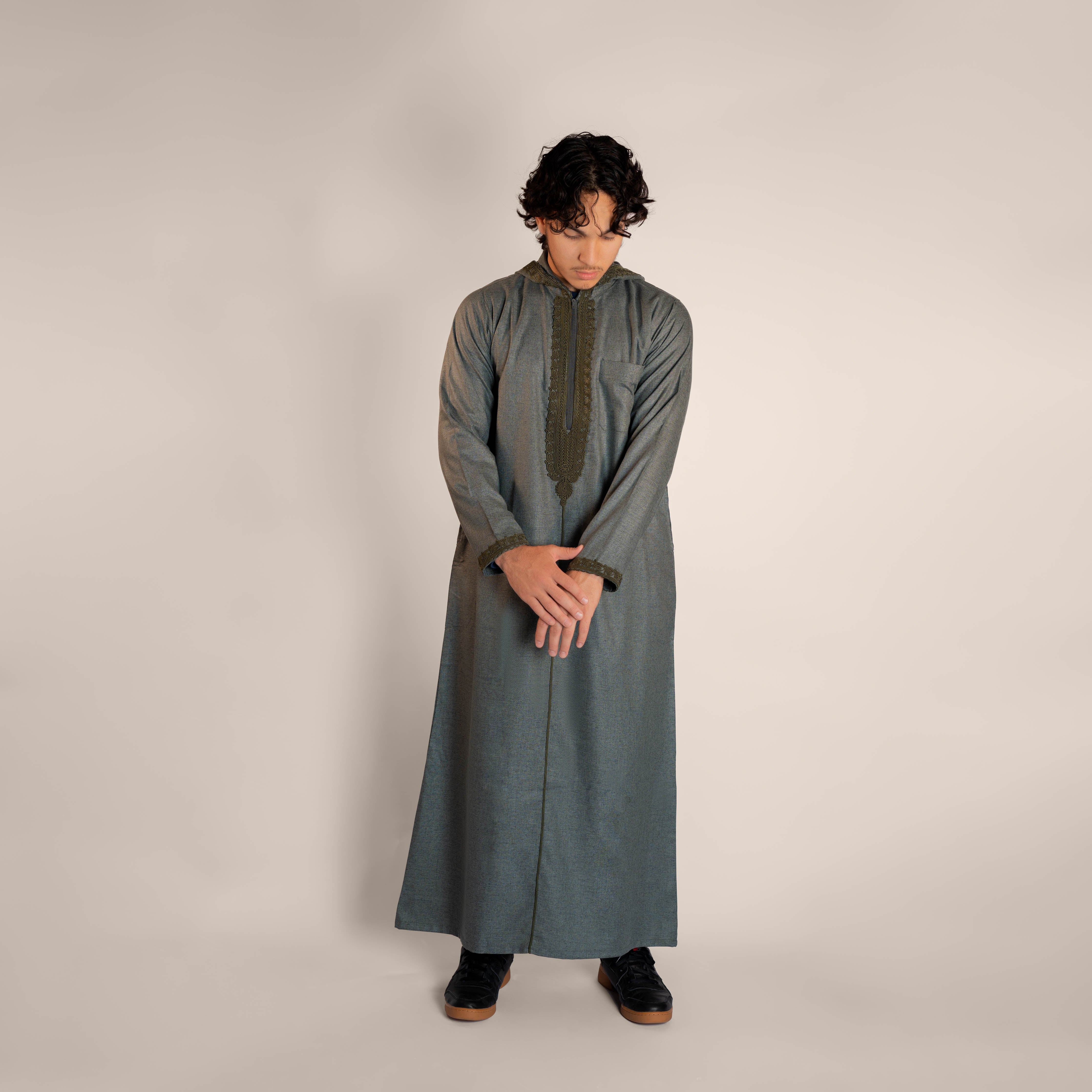 Heavenly Embroidered Thobe