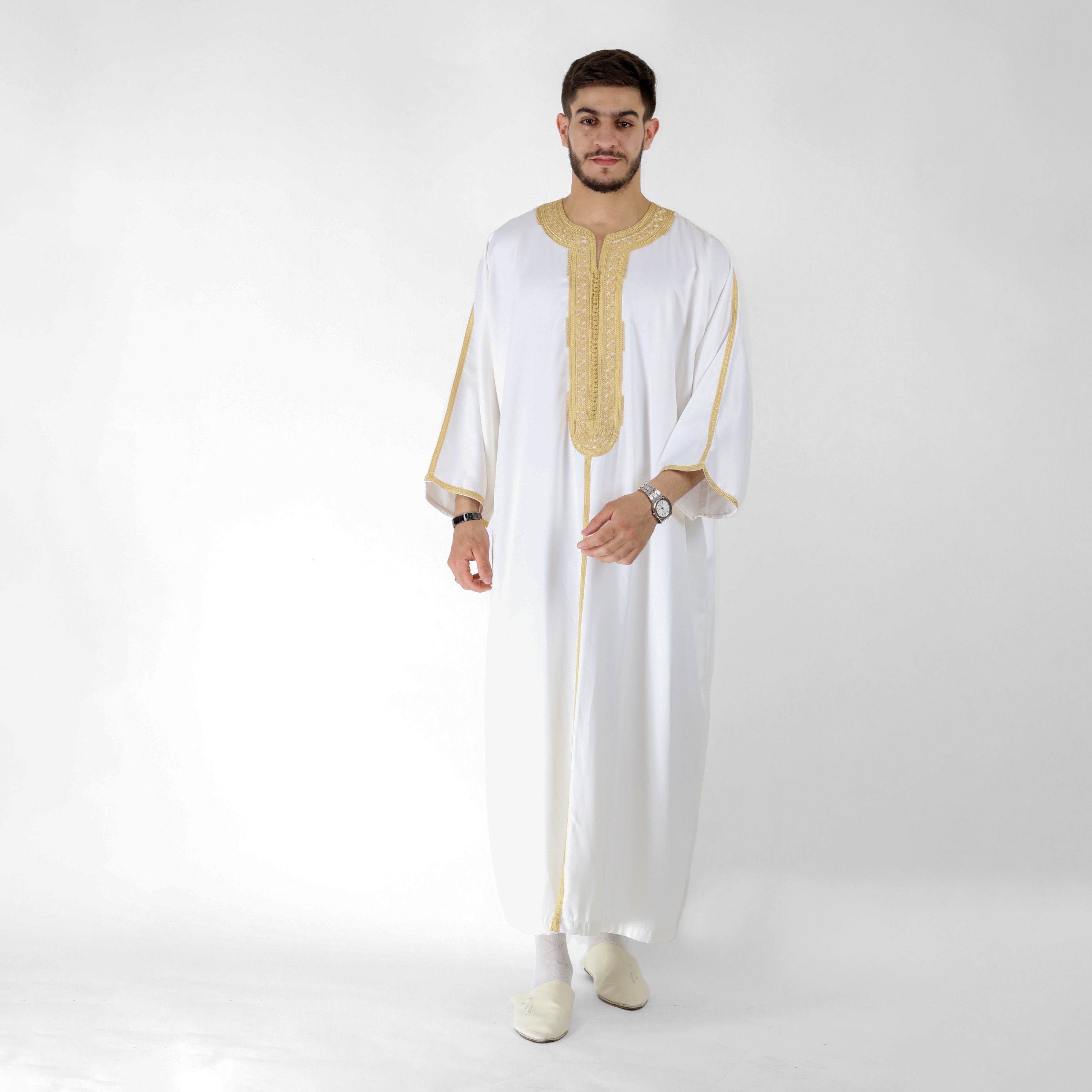 Luxe Thread Embroidery Detailing 3 Quarter Sleeve Thobes